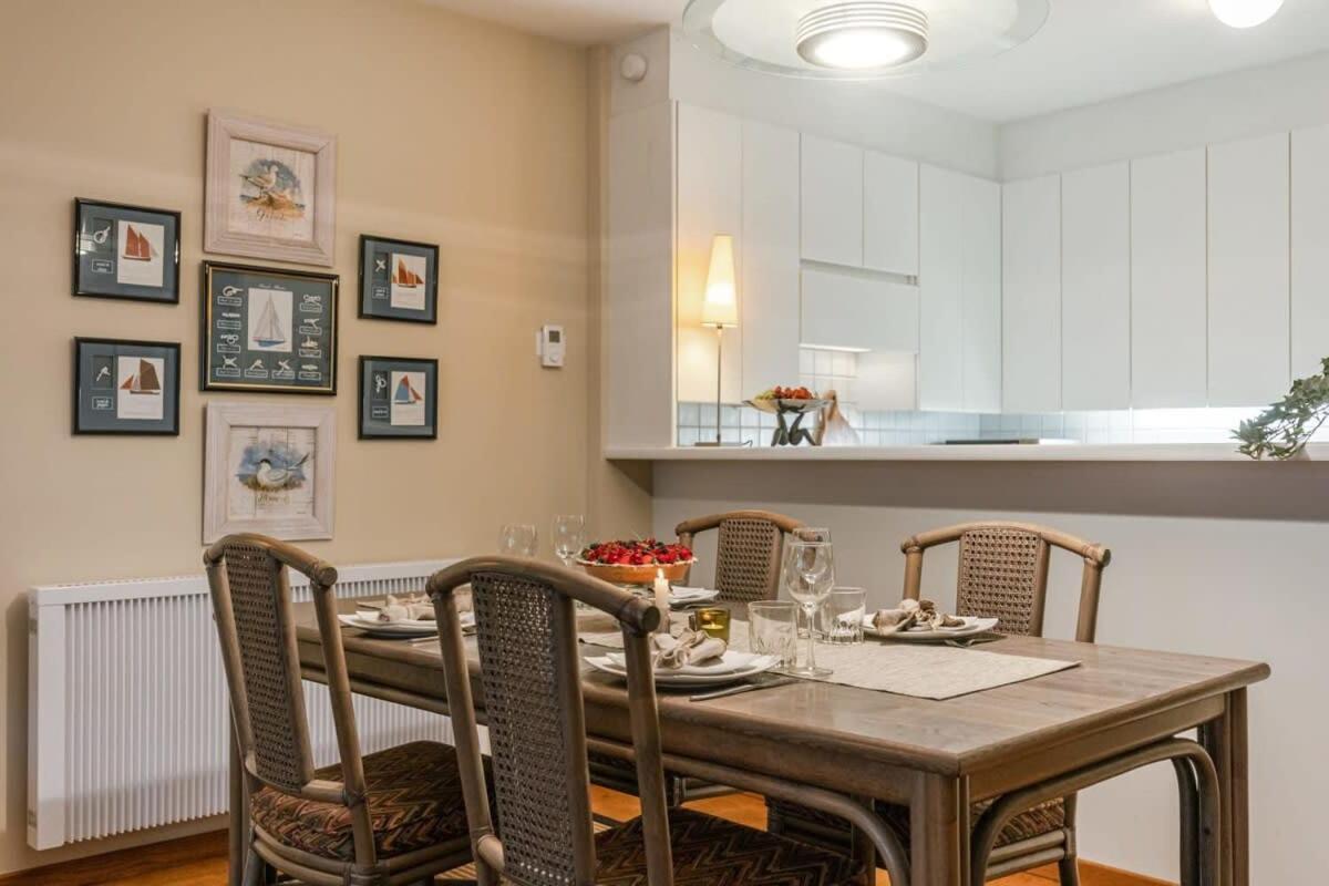 Huswell - Authentic Apartment With Terraces And Parking Knokke-Heist Eksteriør bilde