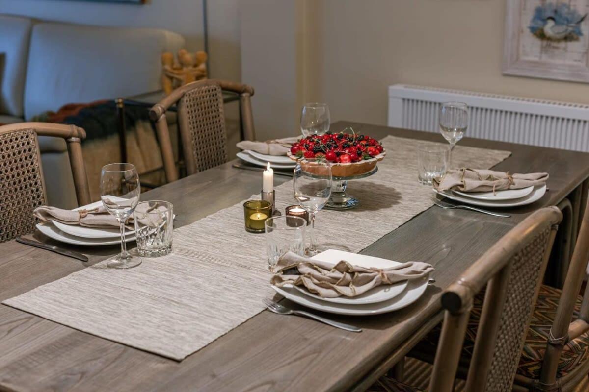 Huswell - Authentic Apartment With Terraces And Parking Knokke-Heist Eksteriør bilde