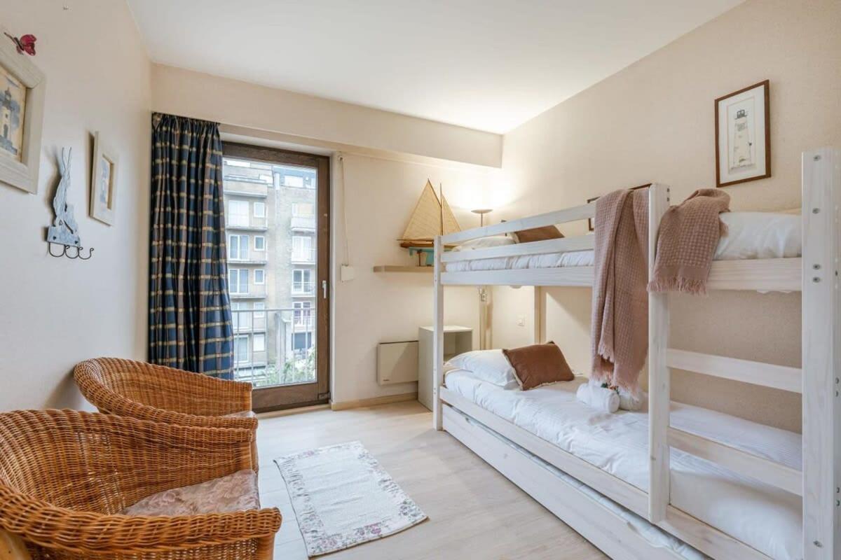 Huswell - Authentic Apartment With Terraces And Parking Knokke-Heist Eksteriør bilde